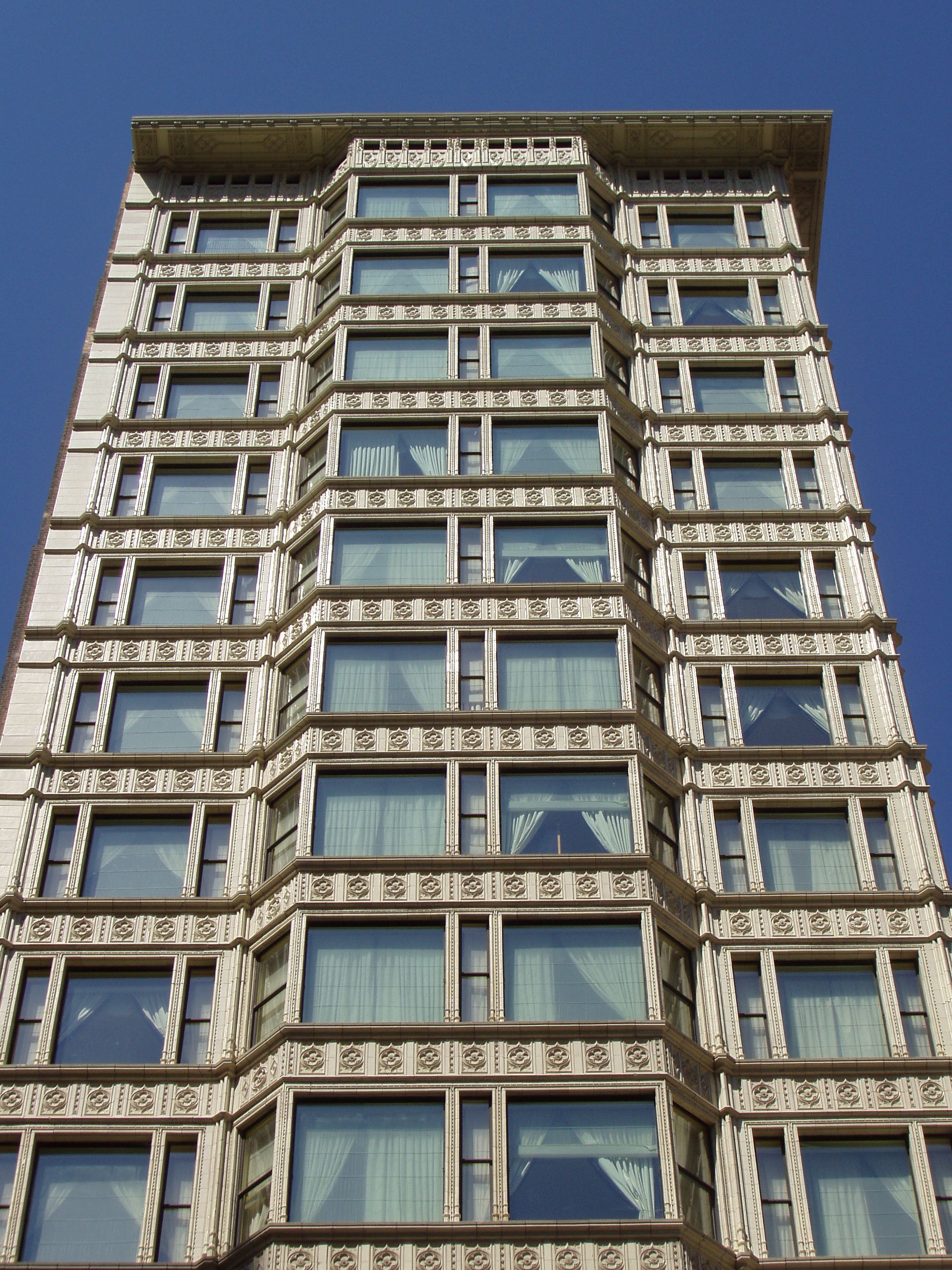 Reliance Building. Arquitecto : Daniel Burnham. Chicago. Licencia Creative Commons Genérica de Atribución/Compartir-Igual 3.0.