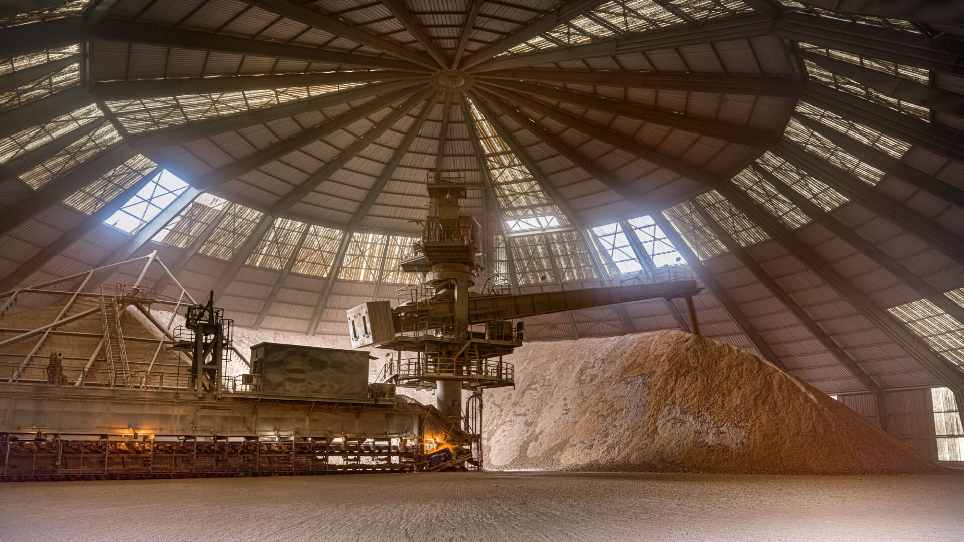 Imagen NdP Consumo de cemento jul_ago_Parque de prehomogeneizacion de caliza