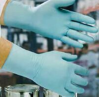Guantes agresiones quimicas2.JPG