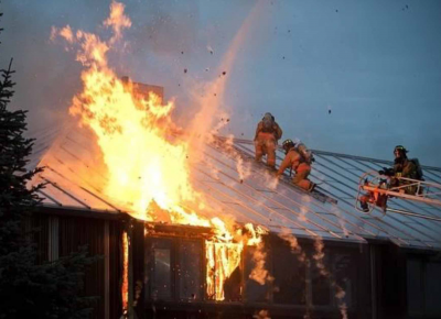 REACCIÓN AL FUEGO