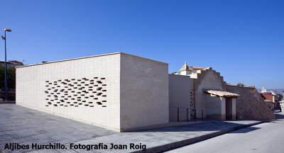 Depósitos de agua convertidos en Centro Cultural