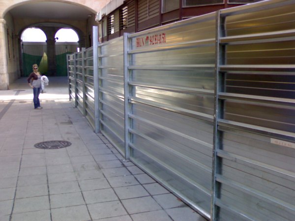 Vallas y cerramintos de obra