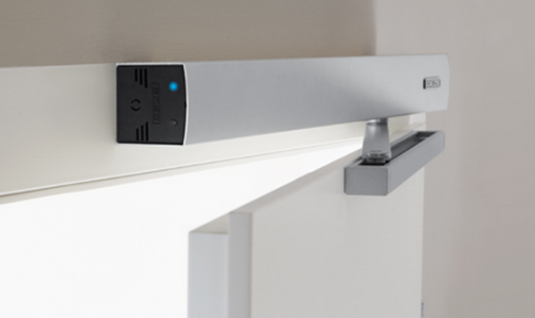 ECturn para puertas batientes