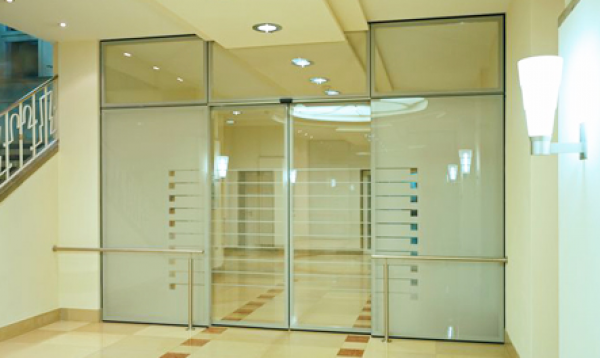 Puerta corredera automática Slimdrive SL IGG