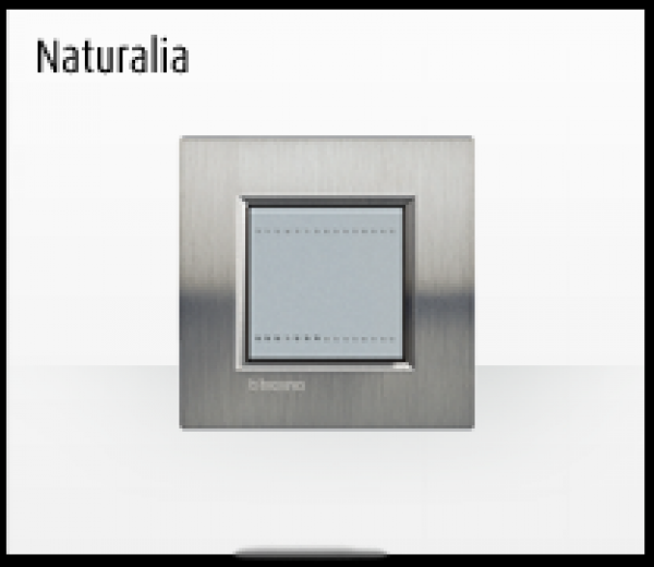 LIVINGLIGHT Material y acabados