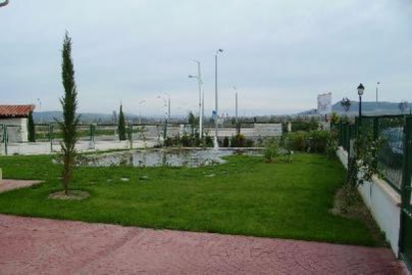 PARQUES Y JARDINES