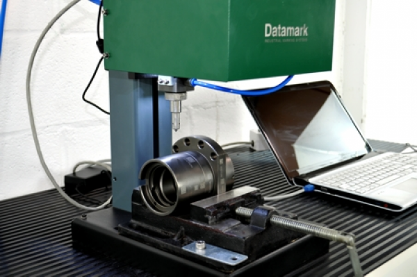 Marcadora de piezas por micropercusión de sobremesa MP-120 Advanced