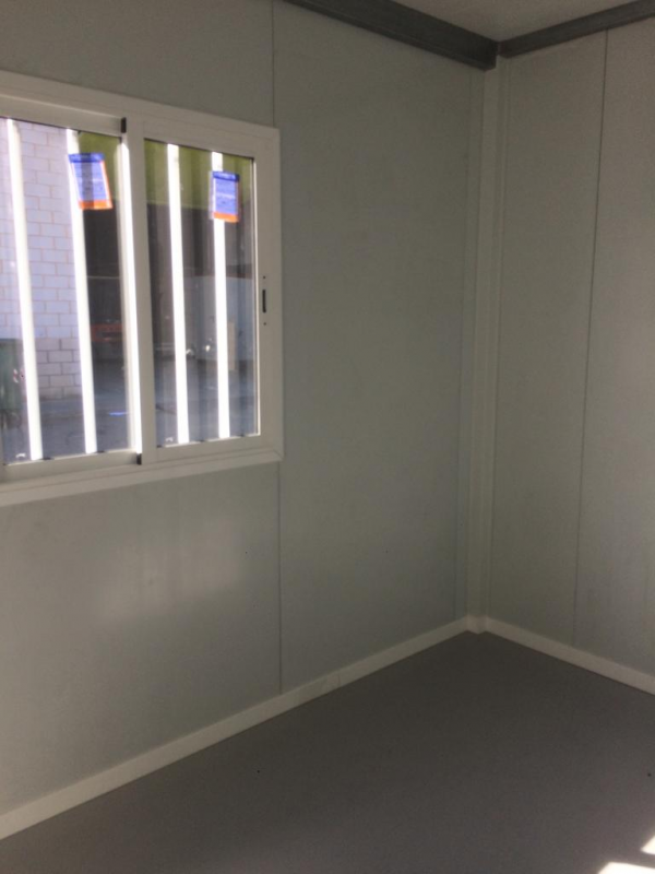 Caseta de Obra 8 x 2,40 m 