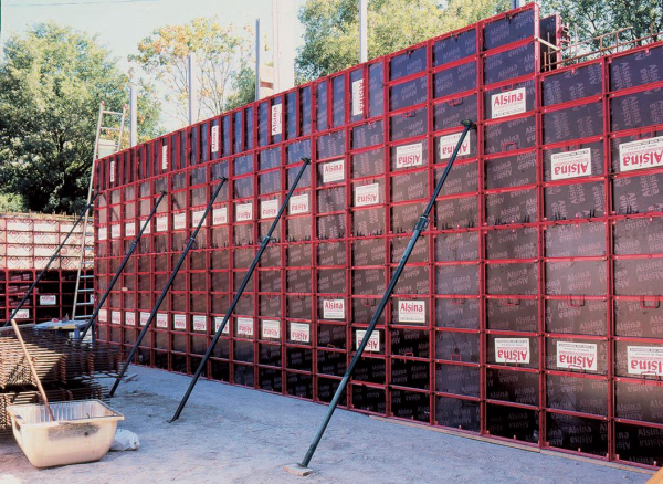 Steel-ply muros