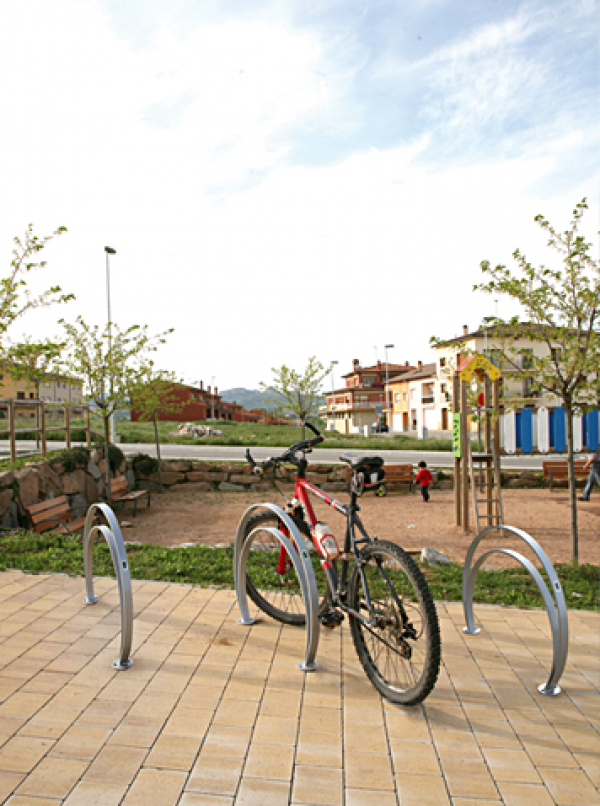 Aparca bicicletas Omega