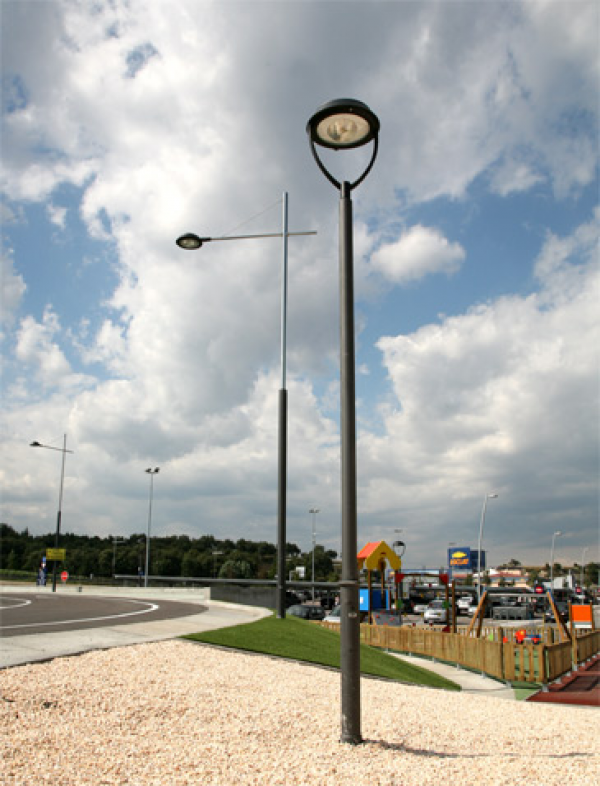 Luminaria Vialia Lira