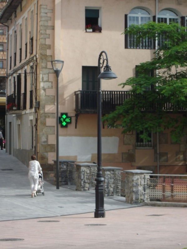 Luminaria Vialia Suspendida