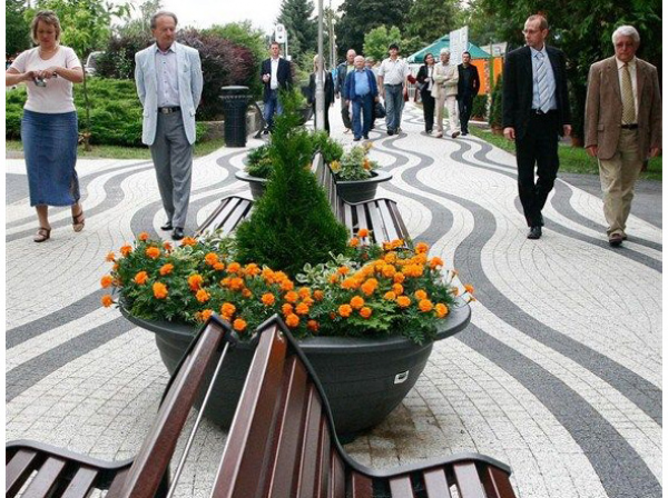 Jardinera Esférica