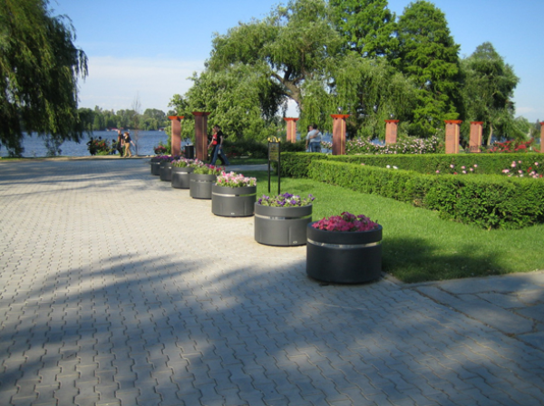 Jardinera Aro