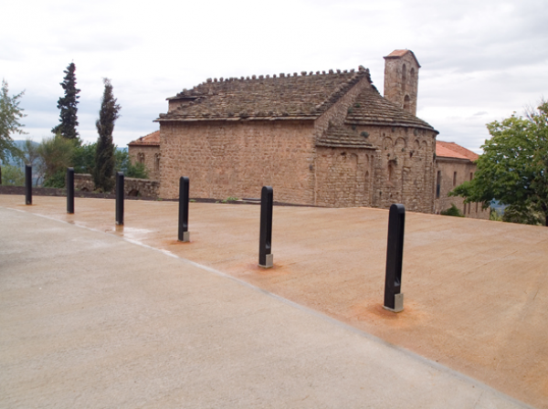 Pilona Grey