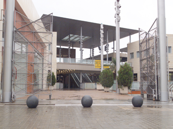 Pilona Universal